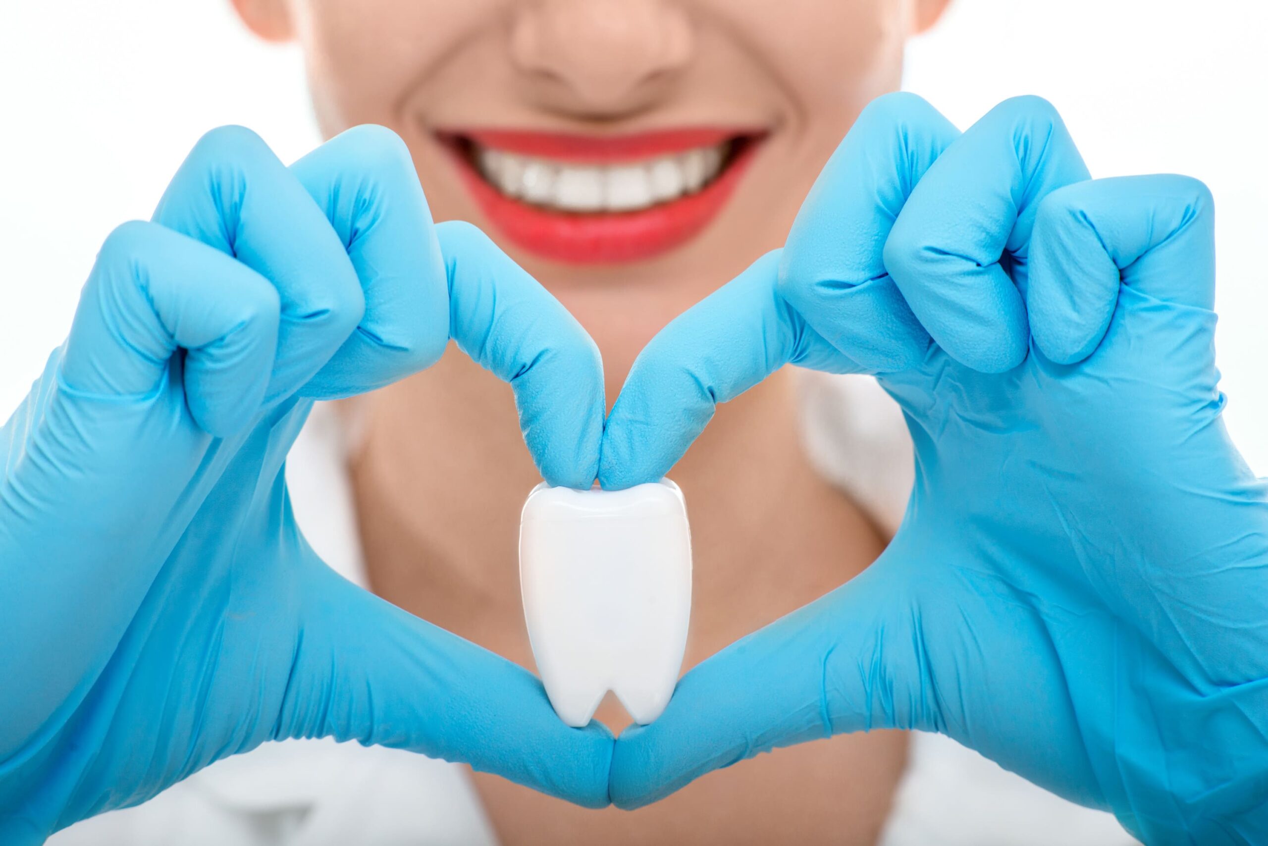 Different Types of Replacement Solutions for Missing Teeth